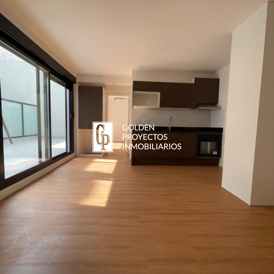 Alquiler de apartamento a estrenar 1 dormitorio y patio en cordón sur