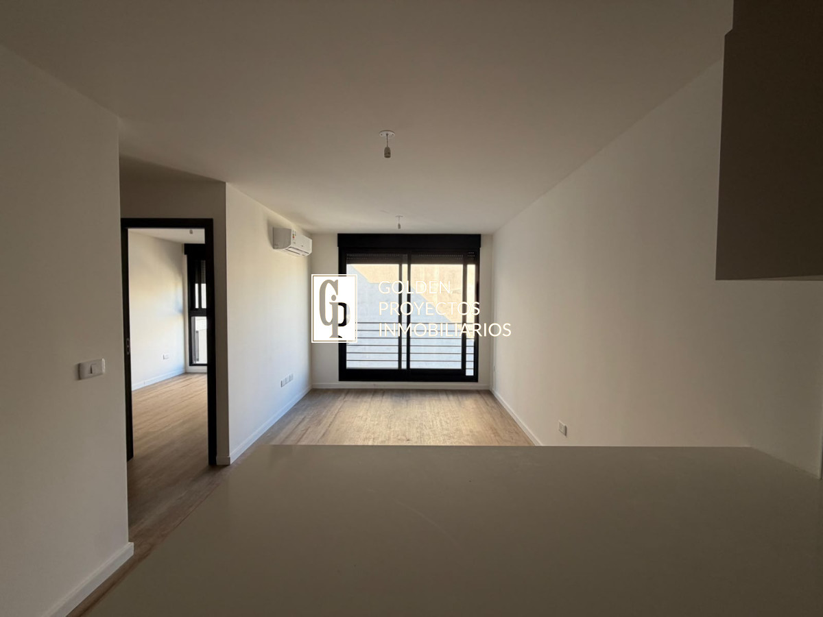 Apartamento en Alquiler a Estrenar 1 Dormitorio con Garage en Centro