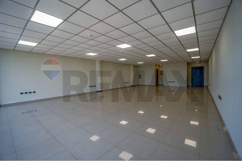 OFICINA CORPORATIVA EN VILLAMORRA EN VENTA — foto 2