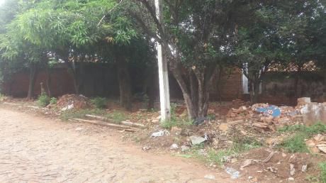 Vendo Interesante Terreno En Lambaré, Barrio San Isidro