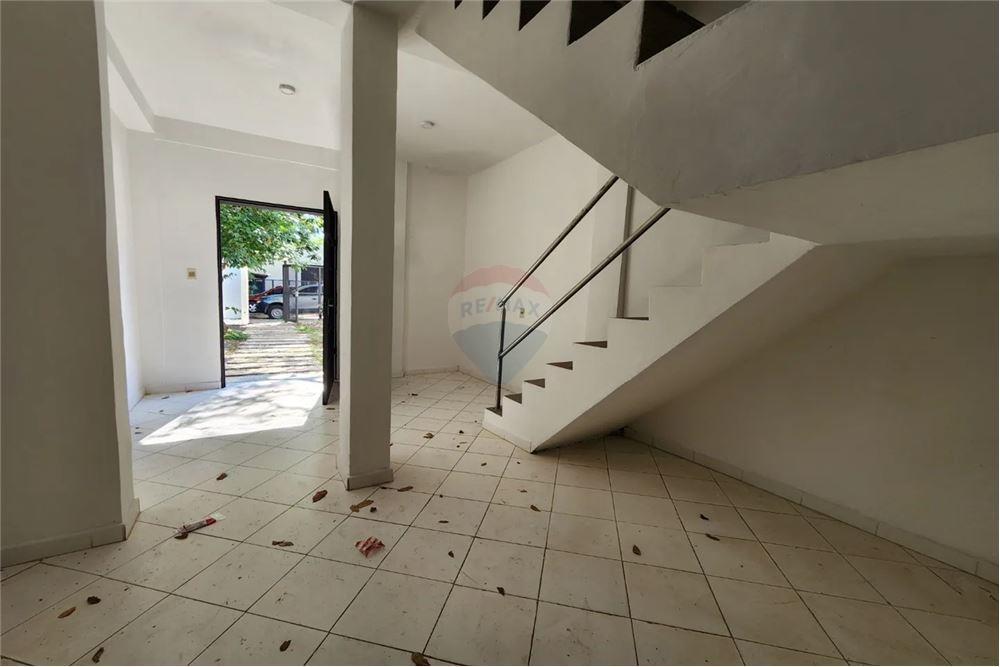 ALQUILO TINGLADO EN LAMBARÉ — foto 3