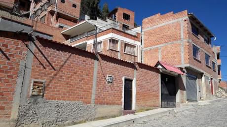 En Venta Bonita Casa En La Zona De Achachicala