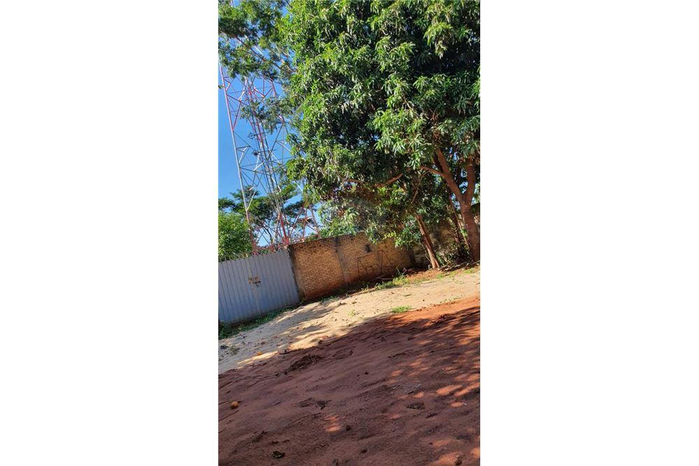 VENDO AMPLIO TERRENO EN SAN LORENZO!! — foto 3