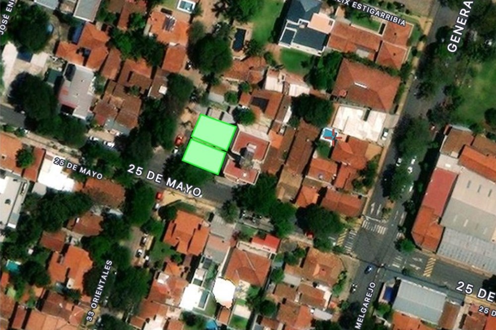 TERRENO EN ESQUINA EN BARRIO RESIDENCIAL — foto 3