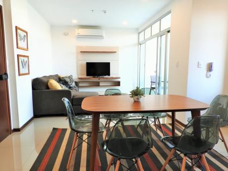 Alquilo Hermoso Departamento Amoblado A Estrenar En Villa Morra!!!!