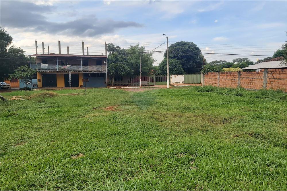 VENDO HERMOSO TERRENO EN ESQUINA EN PIRIBEBUY-YTU — foto 3