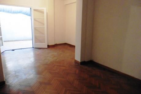 Venta De Apartamento De 2 Dormitorios En Centro