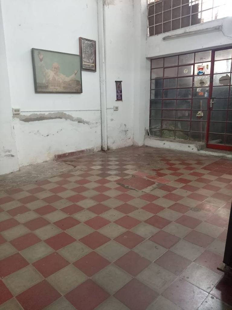 VENDO CASA / OFICINA en el barrio Dr. Gaspar Rodriguez de Francia — foto 3