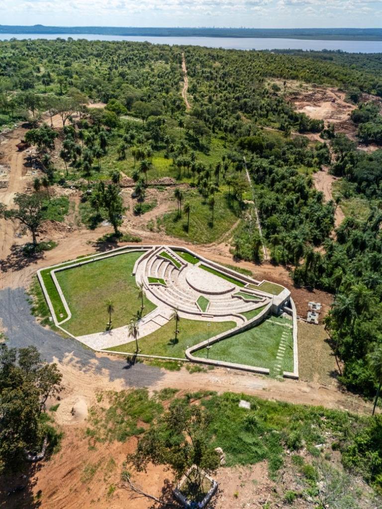TERRENOS EXCLUSIVOS EN ALTURA  CON VISTAS PRIVILEGIADAS AL LAGO Y SERRANIAS — foto 3
