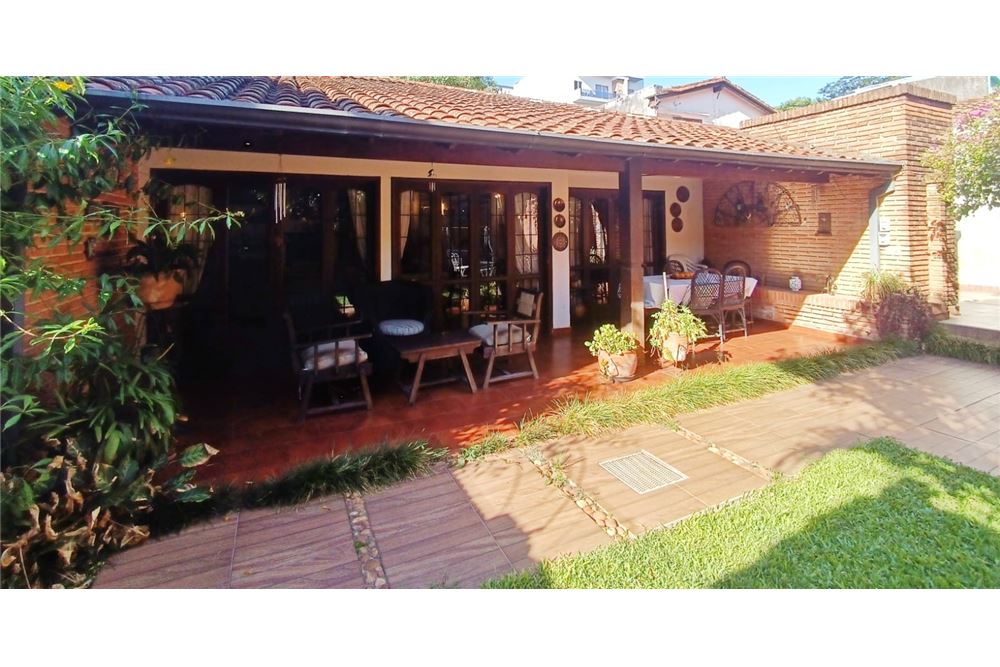 ALQUILO hermosa casa en Barrio Jara — foto 2