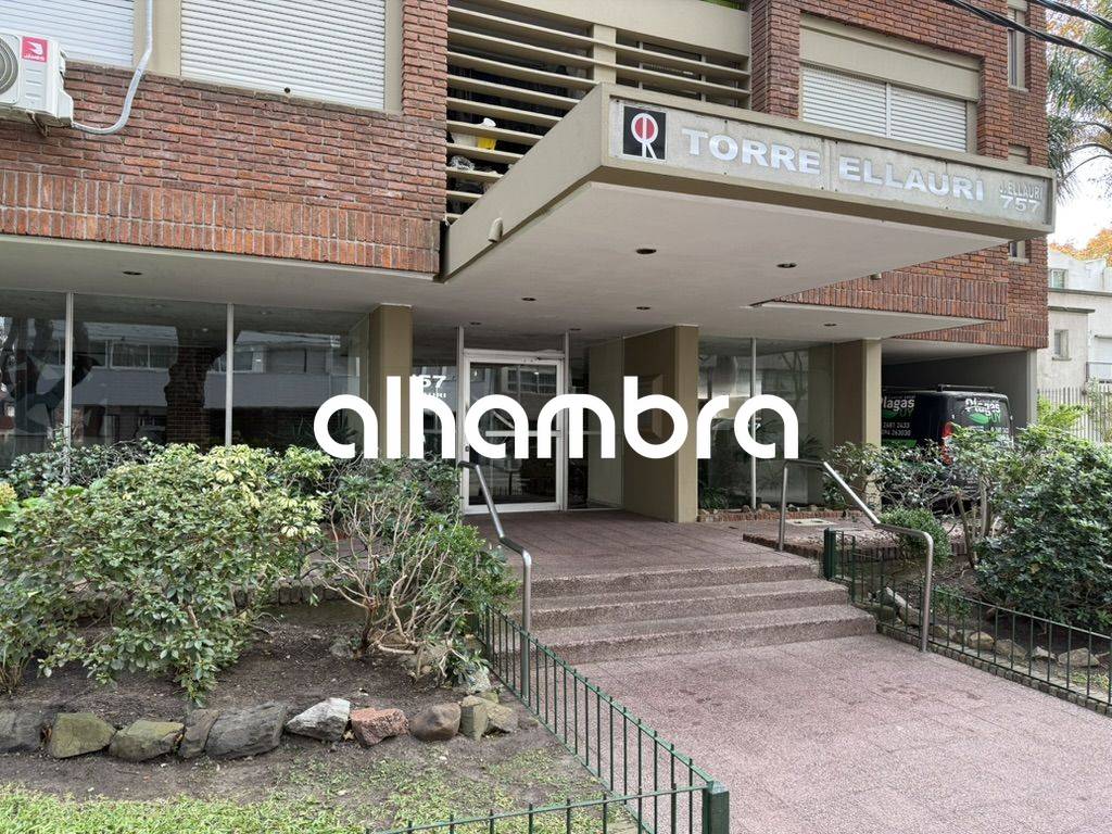 Departamento en alquiler de 3 ambientes en Pocitos · Foto 3