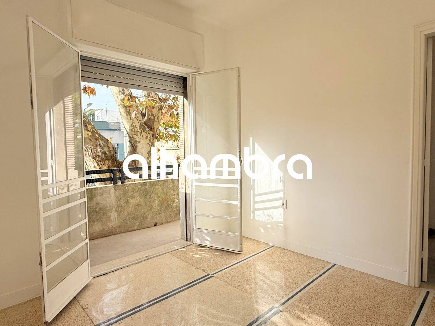Departamento en alquiler de 4 ambientes en Goes