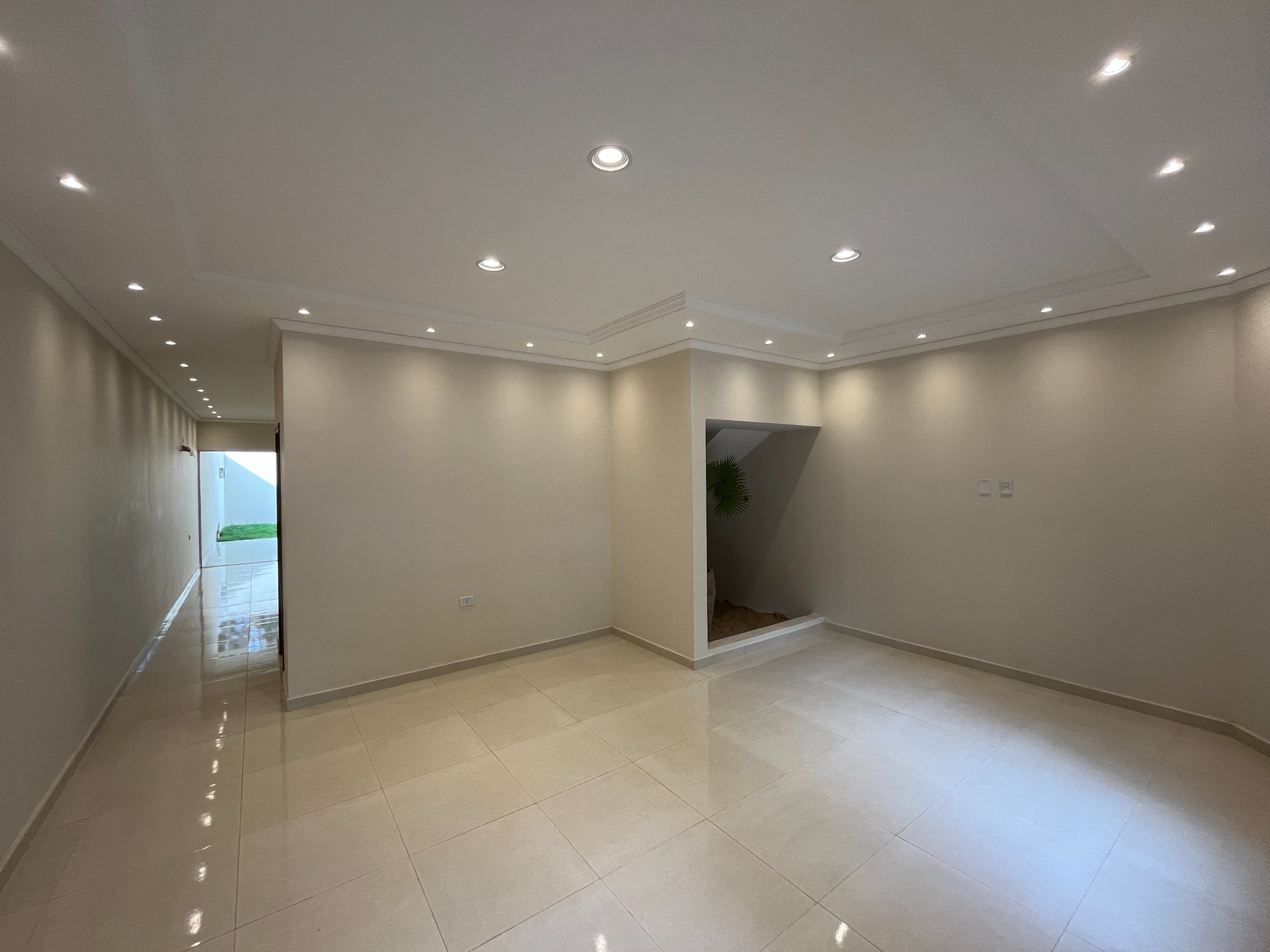 VENDO DUPLEX - ZONA SHOPPING PINEDO (SAN LORENZO, LIMITE FERNANDO DE LA MORA) — foto 2