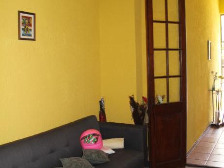 Linda Casa En Parque Batlle.