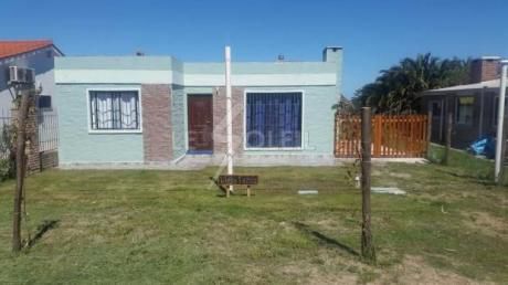 Casa En Punta Fría