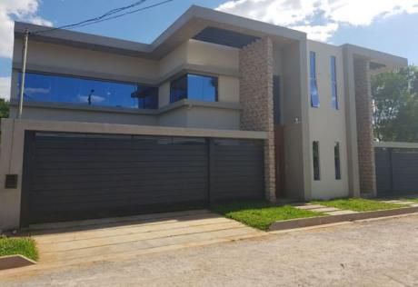 Duplex En Venta Barrio San Jorge Grupo Habitacional Aeropuerto