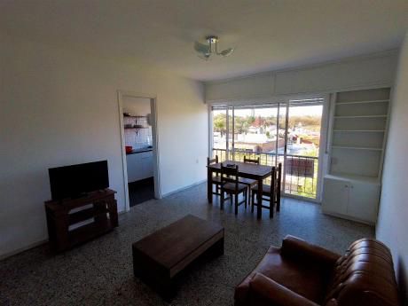 Parque Battle, Luminoso Apto. De 1 Dormitorio C/muebles