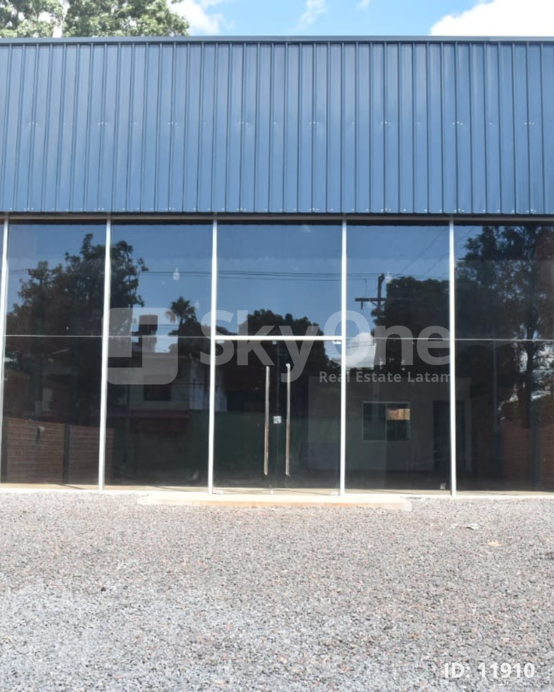 Alquilo Salon Comercial en Villa Elisa — foto 2