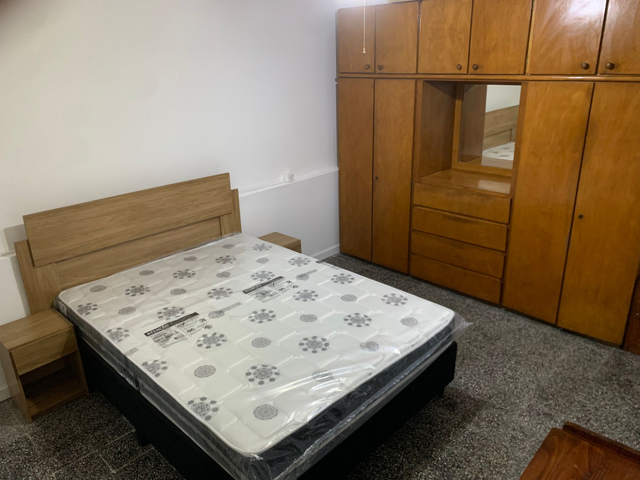 APARTAMENTO 2 DORMITORIOS A Nuevo Cómodo Bien Ubicado Patio  Parrillero