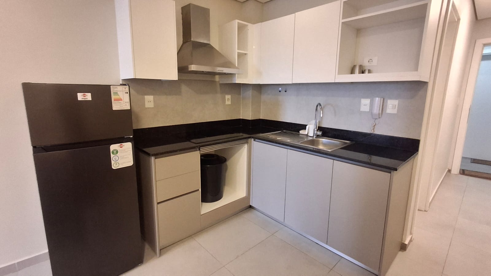 ALQUILER DE MONOAMBIENTE SEMI AMOBLADO EN BARRIO HERRERA — foto 3