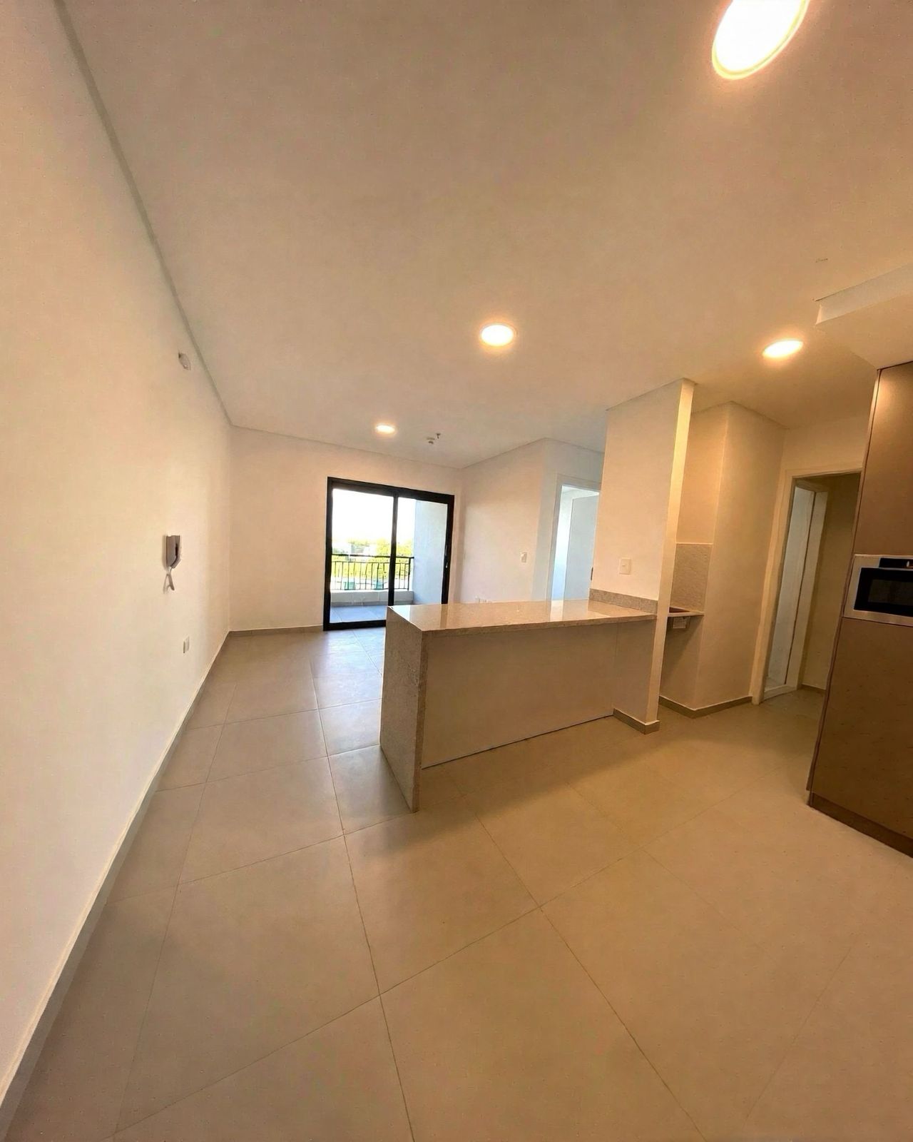 EN ALQUILER | Departamento 2 dormitorios | Las Mercedes |  Avda. Gral. Santos — foto 2