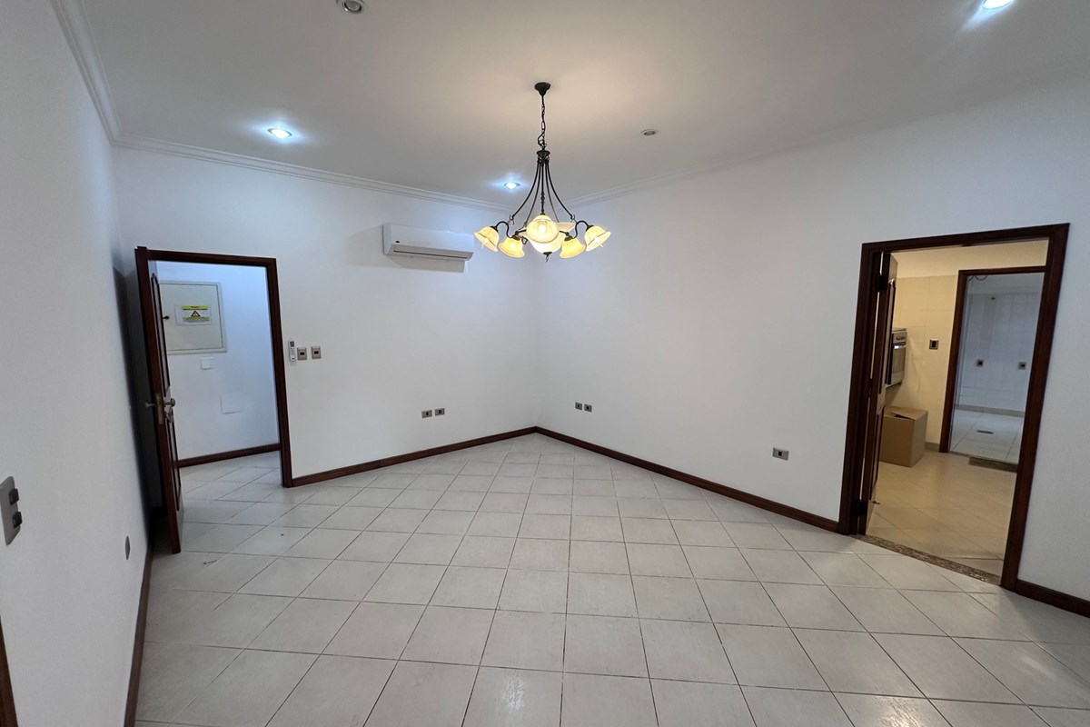 Residencia-Alquiler-Av Ciudad del Vaticano , Bernardino Caballero, Asunción — foto 2