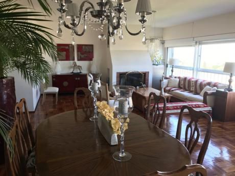 Venta Apartamento De 4 Dormitorios Y Garaje Doble En Punta Carretas