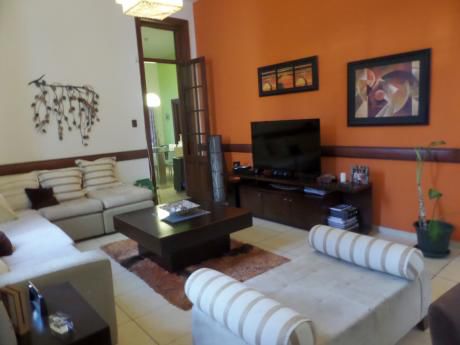 Casablanca - Hermosa Casa Totalmente Reciclada