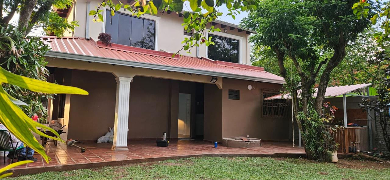 Comodidad, espacio y excelente ubicacion HERMOSA CASA AMPLIA Y COMO EN VENTA — foto 2