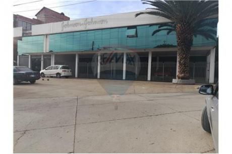 Locales Comerciales En Pacata