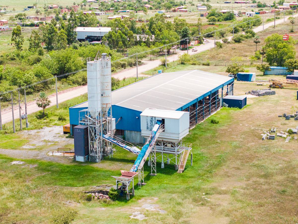 EN VENTA PLANTA INDUSTRIAL EN VILLA  HAYES — foto 2