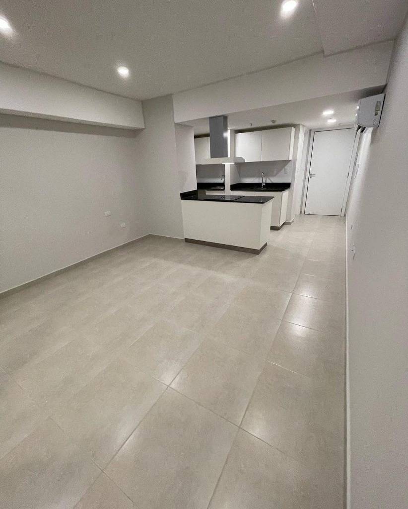 Vendo Departamento a estrenar en Ycua Sati — foto 3