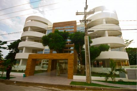 Barrio Las Palmas Departamento De Lujo. Condominio Palma Azul