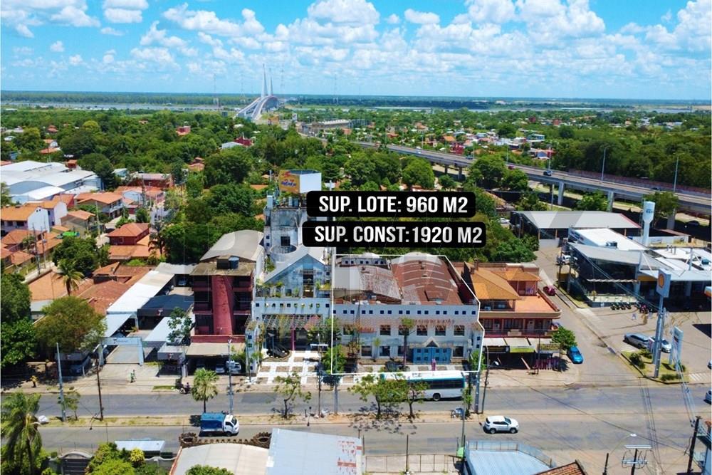 EN VENTA PROPIEDAD CON 24 METROS SOBRE AV. ARTIGAS! — foto 3