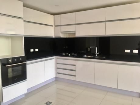 Venta O Alquiler De Bello Departamento 3 Dormitorios A "estrenar"