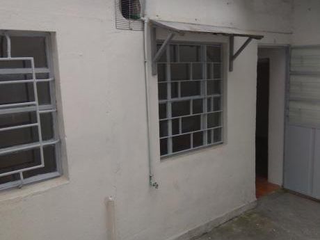 Imperdible Apartamento 1 Dormitorio, Patio, Sayago!!