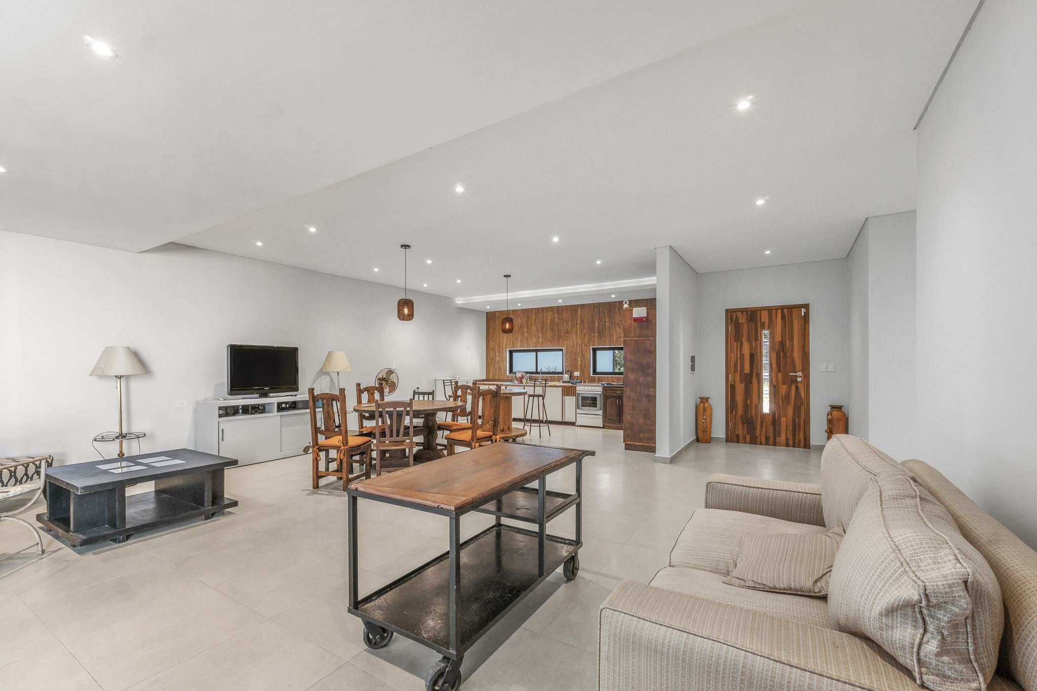 VENDO CASA EN SAN BERNARDINO — foto 3
