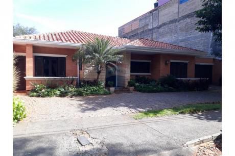 Residencia Toda En 1 Planta En Zona Identificaciones
