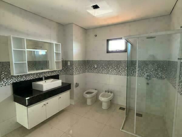 ALQUILO AMPLIÓ Y CÓMODO DEPARTAMENTO DE 230M2 EN EL RESIDENCIAL FUJI — foto 2