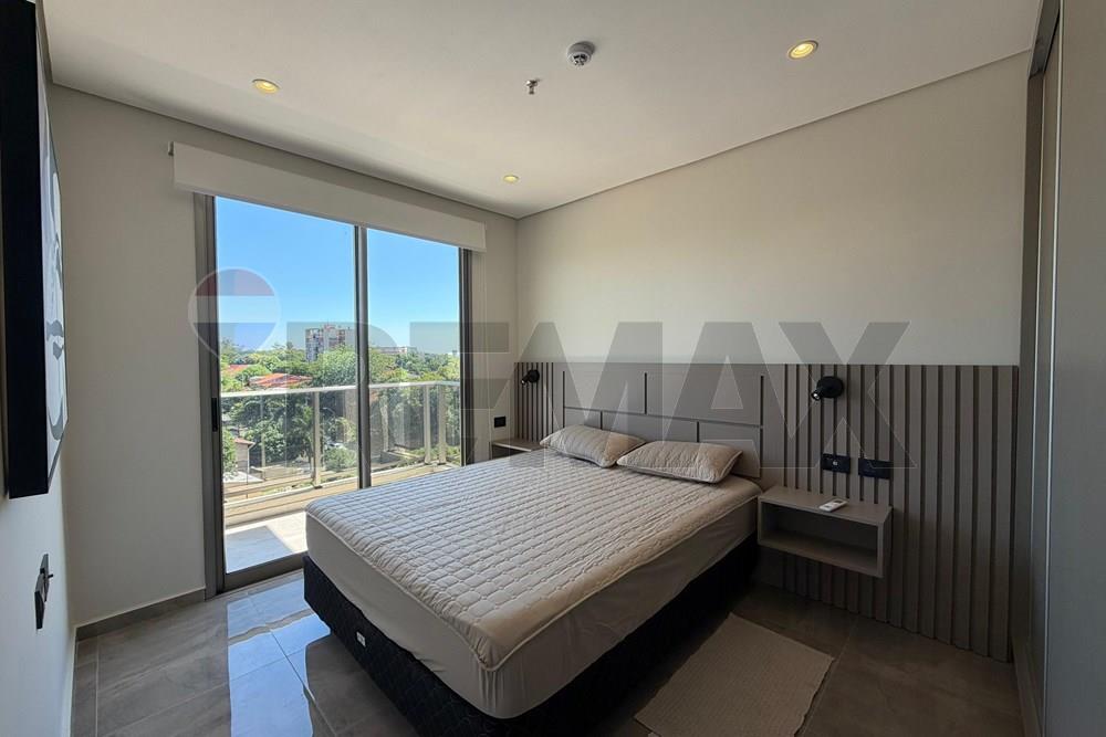 Departamento - Alquiler - Las Lomas (Carmelitas), Asunción. — foto 2