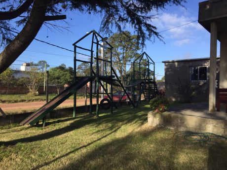 Venta Dos Casas En Lomas De Solymar