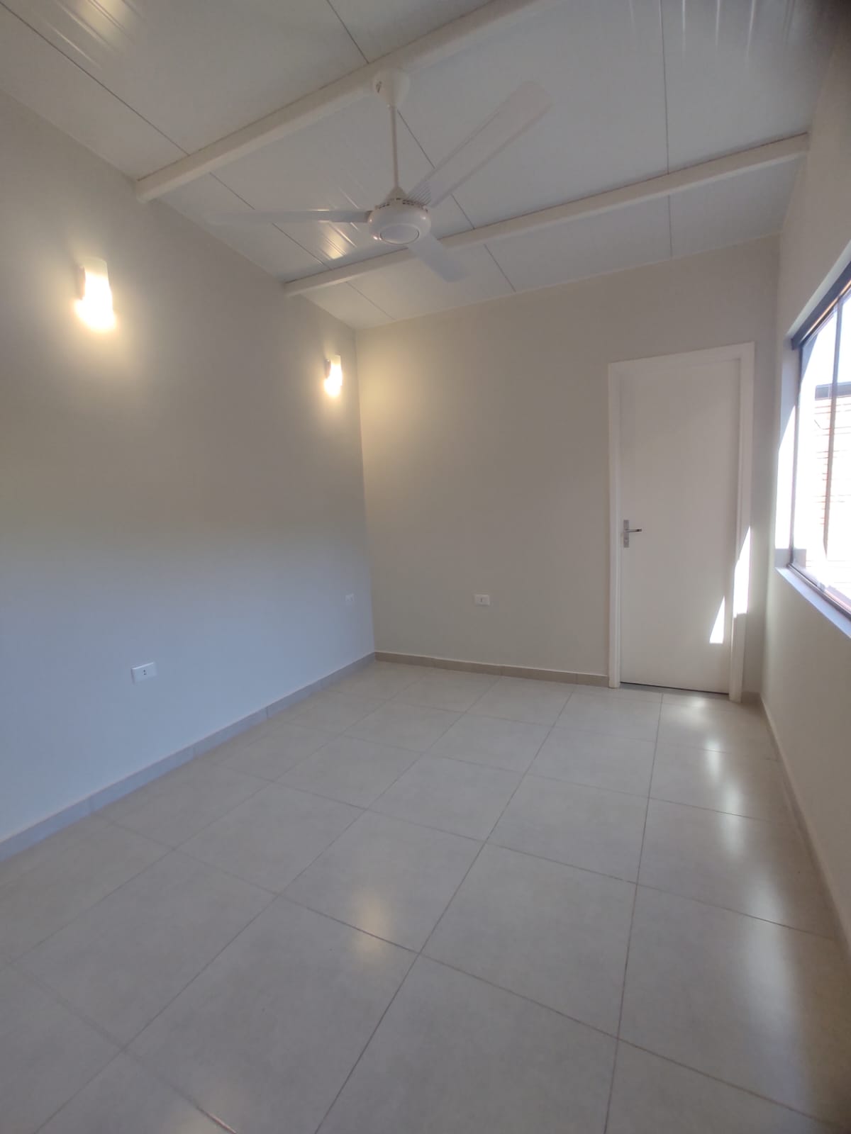 ALQUILO CASA A ESTRENAR – BARRIO CERRADO VITALIA, SAN LORENZO — foto 3