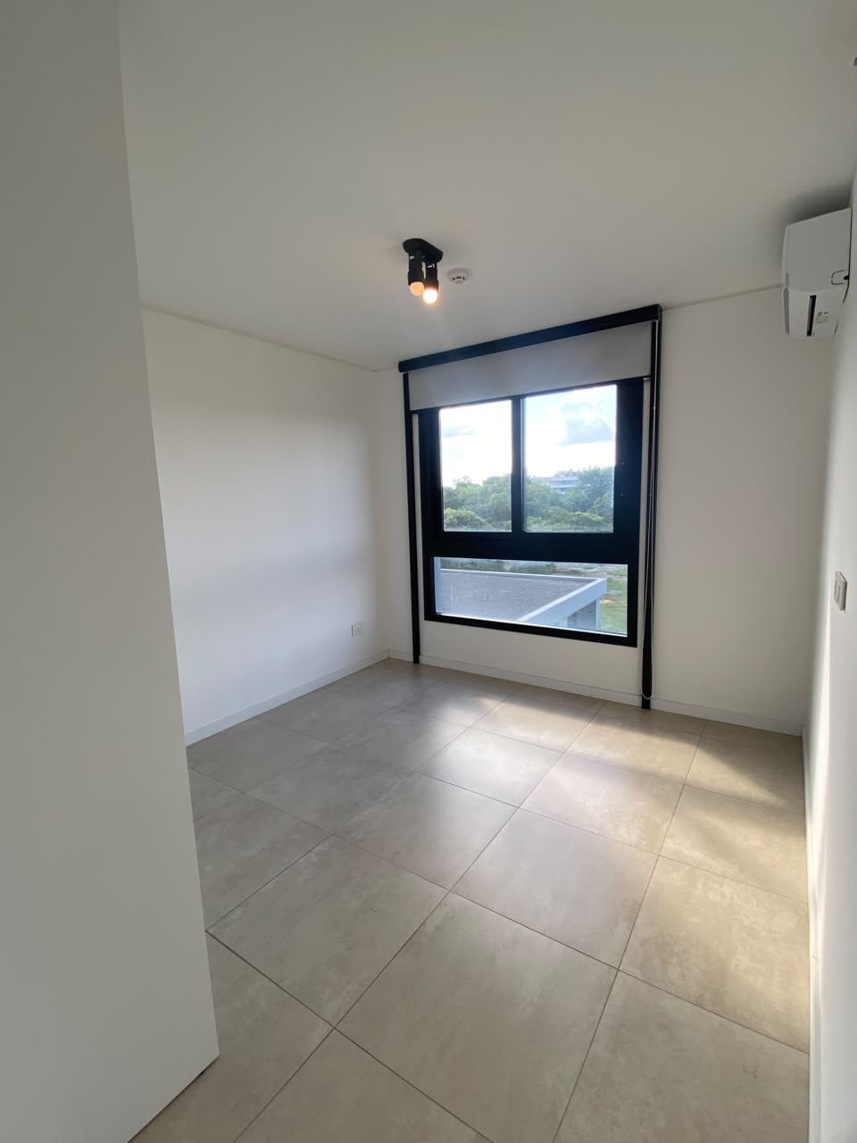 Alquiler Departamento 1 Dormitorio en Edificio Feel — foto 2