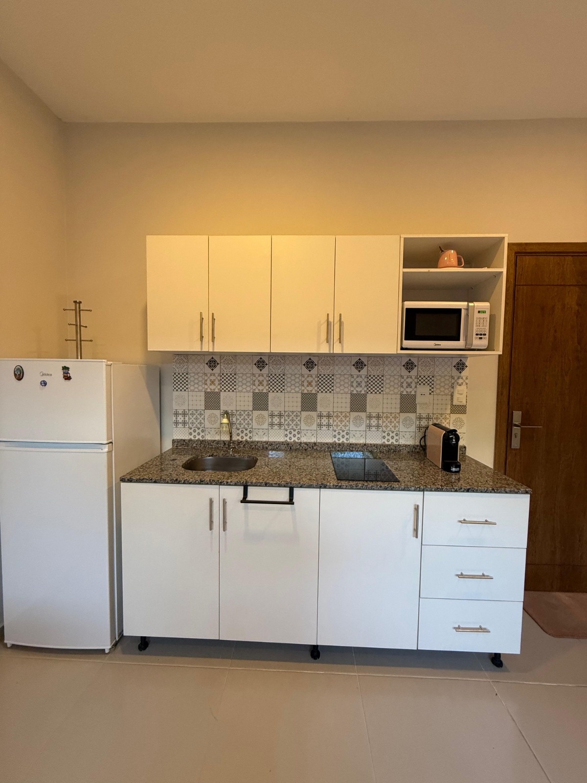 ALQUILO DEPARTAMENTO AMOBLADO - EDIFICIO PARANÁ 2 — foto 3