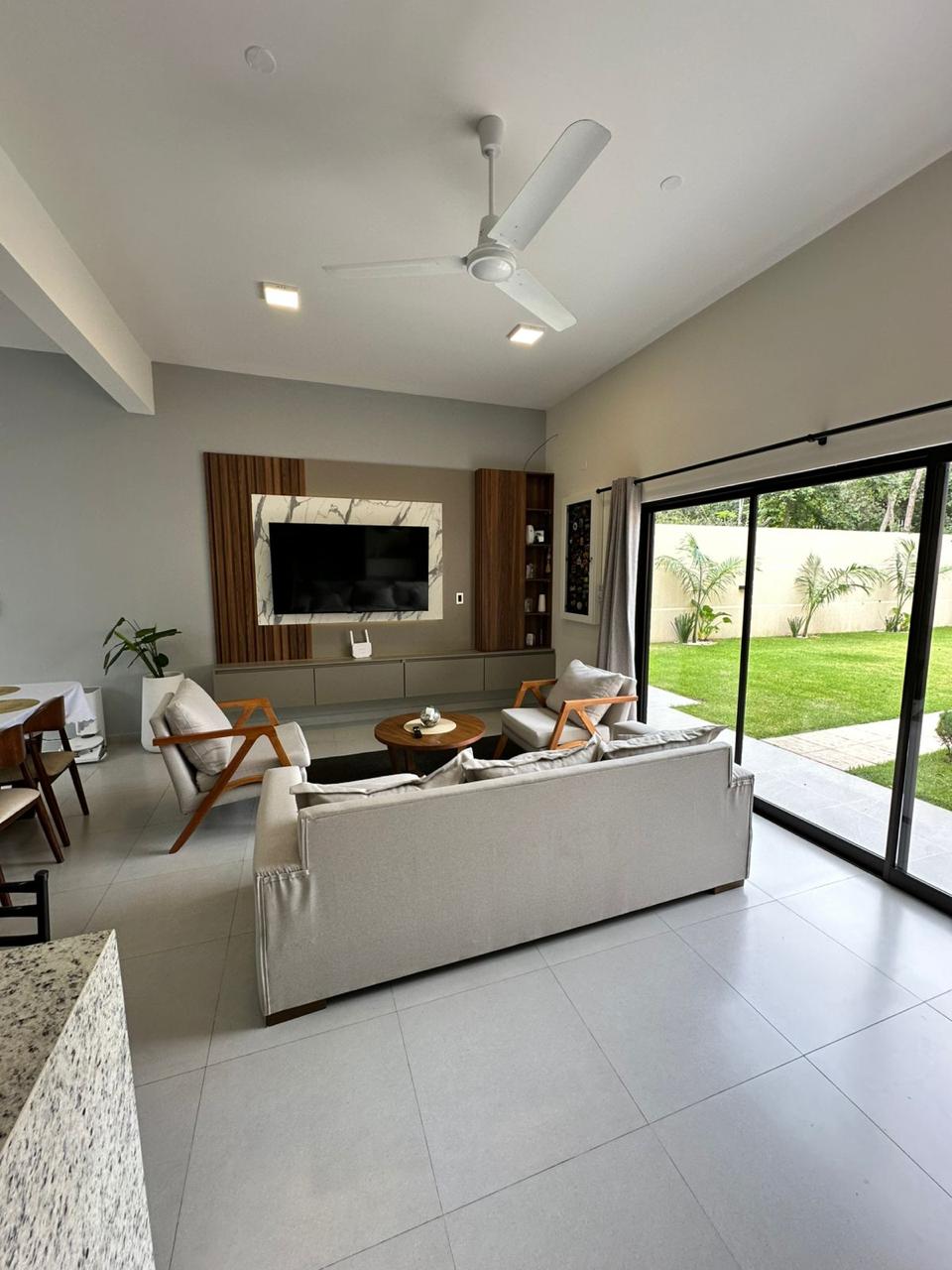 VENDO HERMOSA CASA EN SAN LORENZO — foto 3