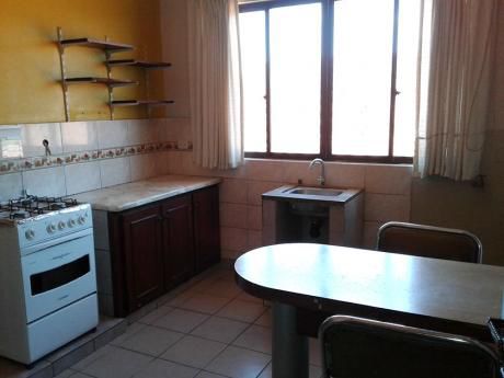 Pequeño Departamento Amoblado 1 Dormitorio, 1° Anillo Cerca Cementerio