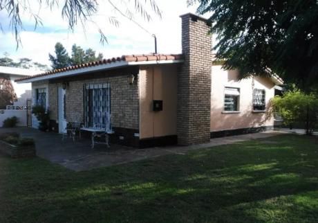 Casa En Las Toscas Sur 3 Dormitorios