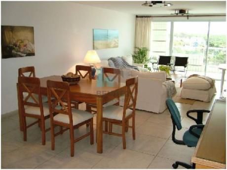 Apartamento Venta En Brava - Ref: 6075