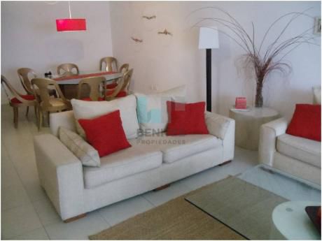 Apartamentos En Playa Brava