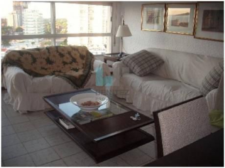 Apartamentos En Playa Brava